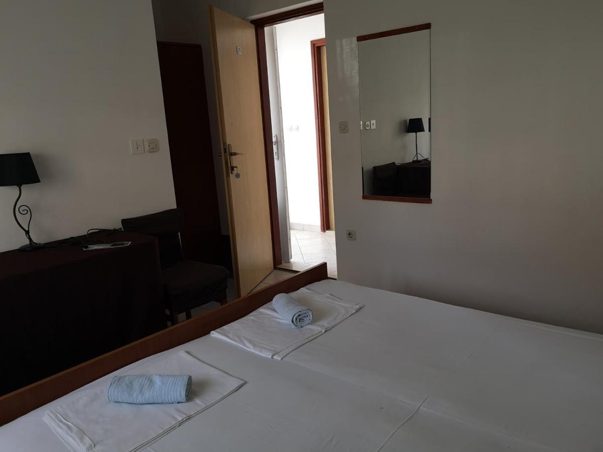 Bellavista Bed And Breakfast 帕格 外观 照片